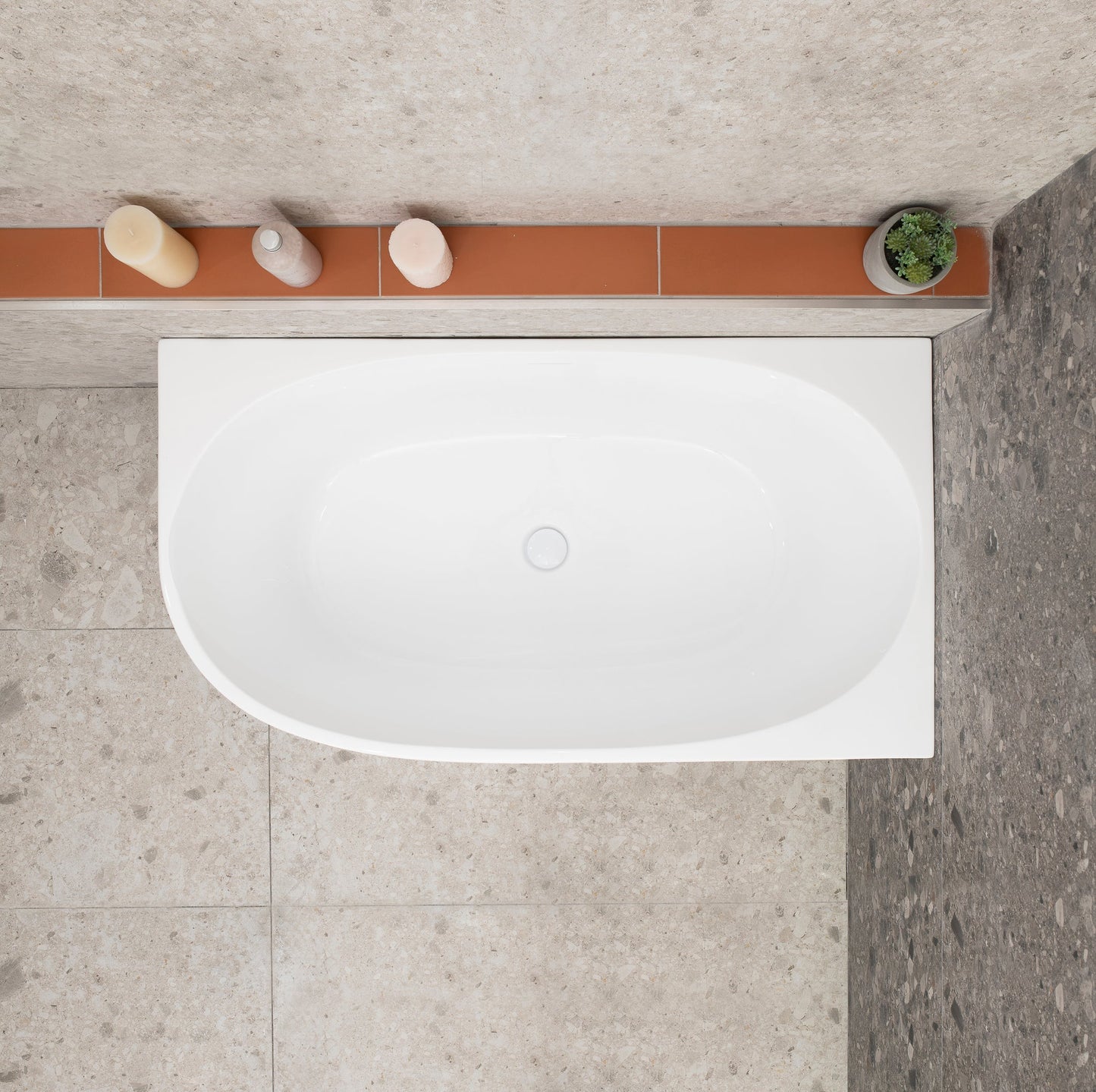 Byron Egg 47 inch Acrylic Freestanding Right Corner Bathtub, Gloss White