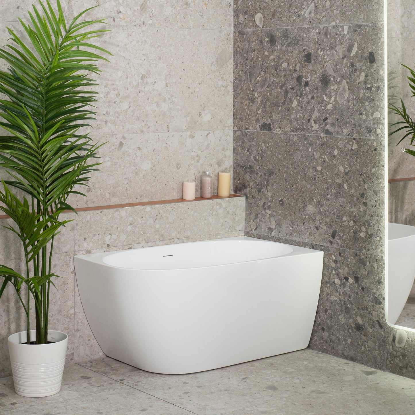 Byron Egg 47 inch Acrylic Freestanding Right Corner Bathtub, Gloss White