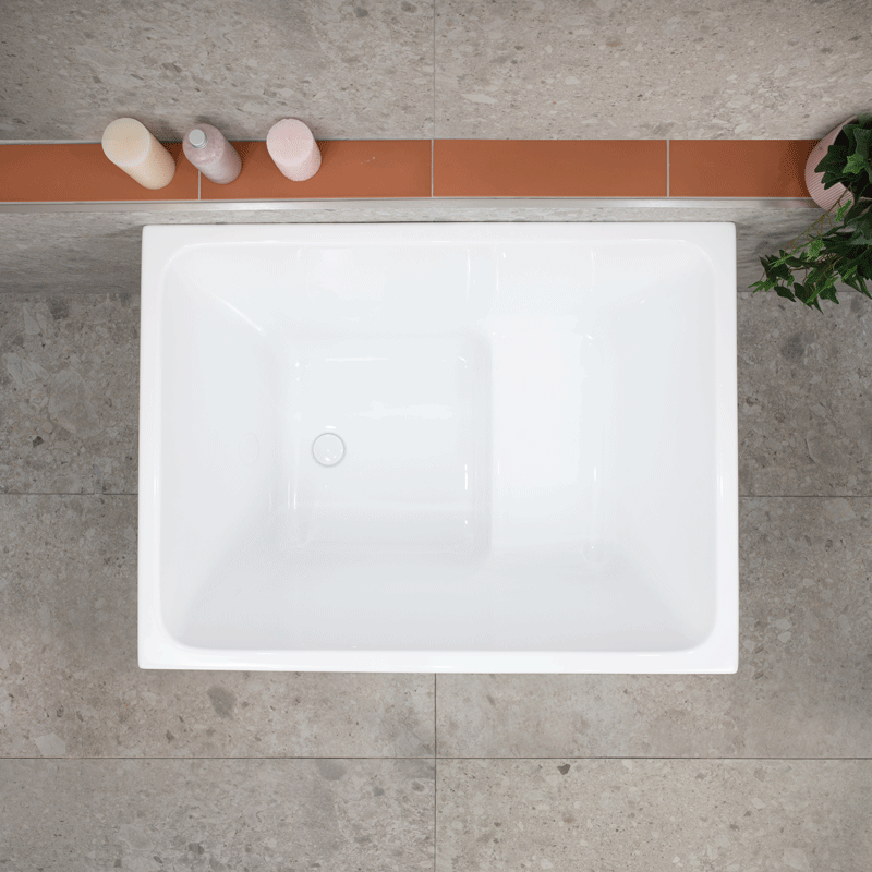 Hicube Multifit 39 inch Acrylic Freestanding Japanese Freestanding Bathtub with Seat, Gloss White