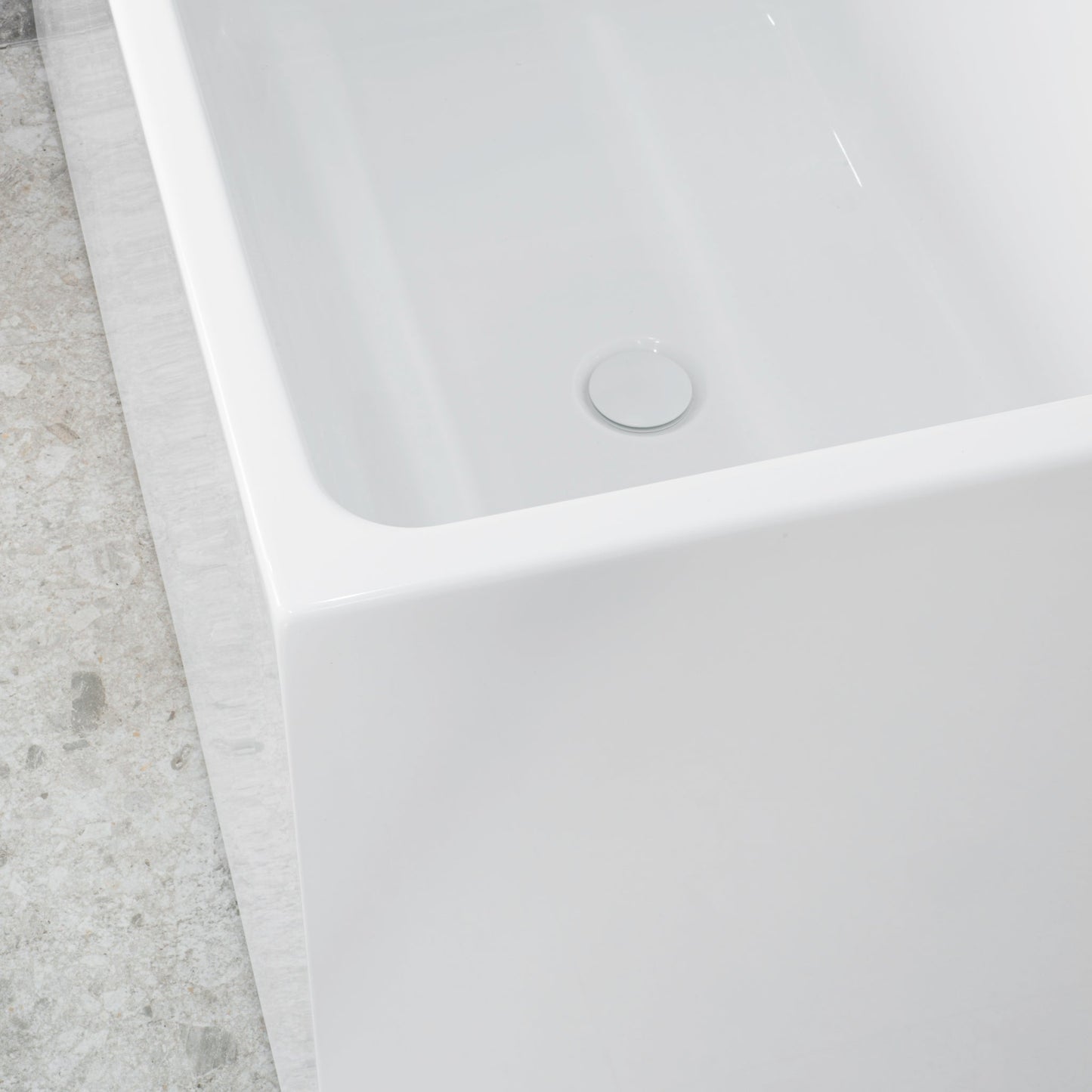 Cubix Extra Height 1100mm Japanese Soaking Bathtub, Gloss White